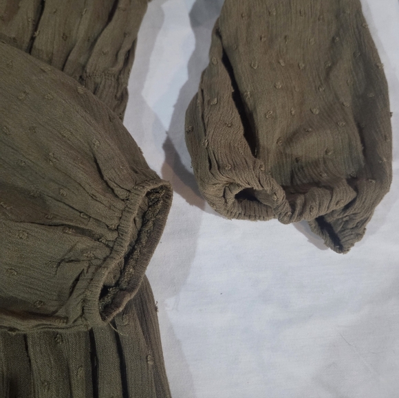 Easel Olive Long Sleeve Off-Shoulder Dress - Picture 7 of 7